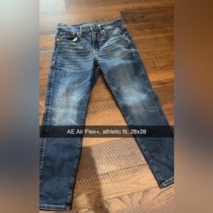 AE Jeans 28x28